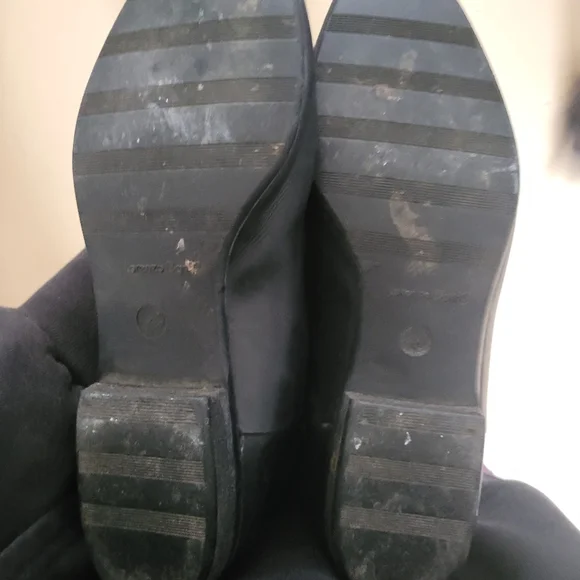 Boots - Picture 2 of 4